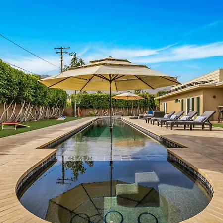 Mid-Century Elegance & Fun In Tahquitz River Estates